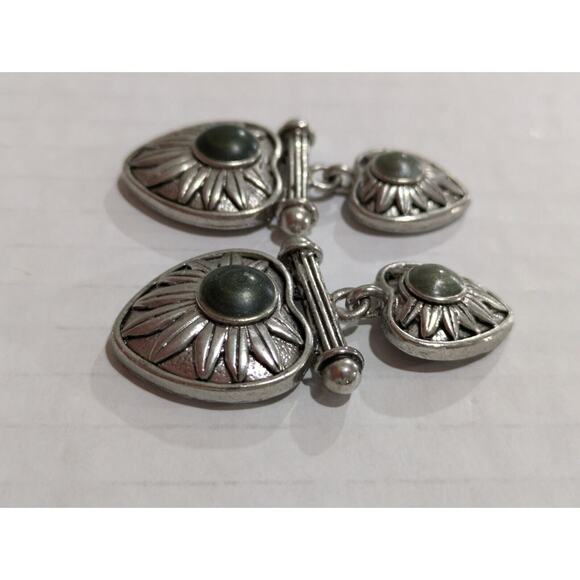 Premier Designs Earrings Silver Tone Double Heart Green Stone‎ - Picture 2 of 5